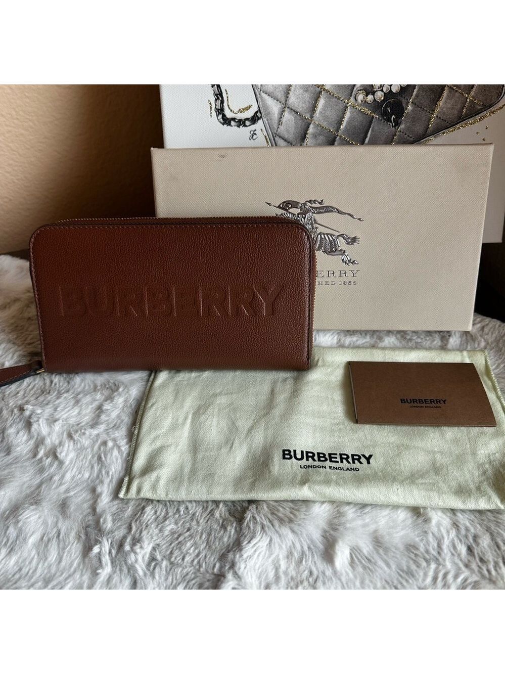 Burberry Elmore Leather Zip Around Wallet - Picture 1 of 11